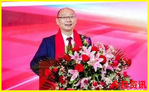 贵州瀑布景点陡坡塘瀑布